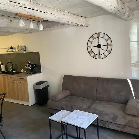 Le Trefle D'or Holiday home Blesle