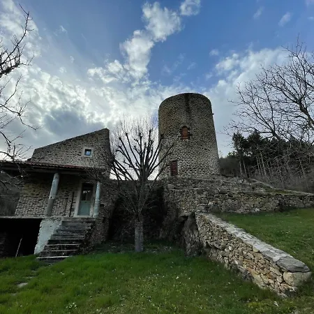 Holiday home Le Trefle D'or Blesle